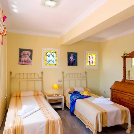 Вілла Loly By *